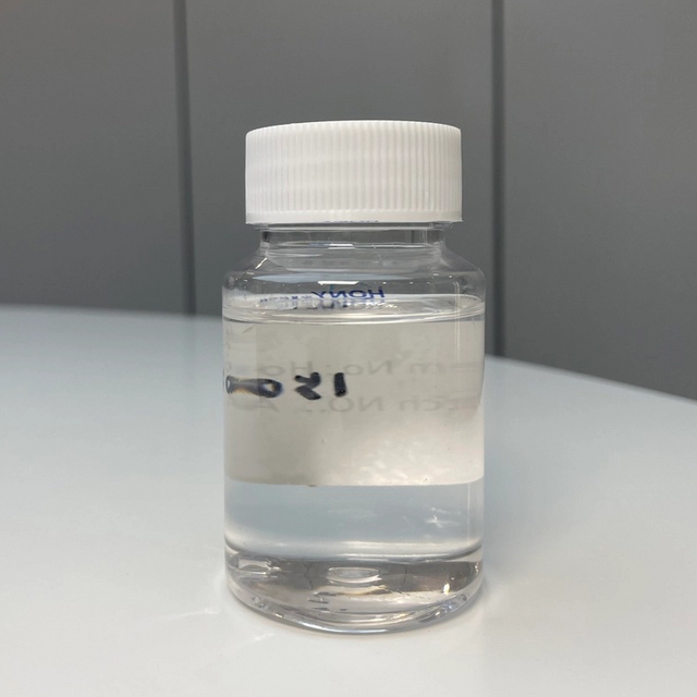 Fluides à la diméthicone Cyclopentasiloxane et diméthiconol Sensation de peau veloutée Peau des cheveux